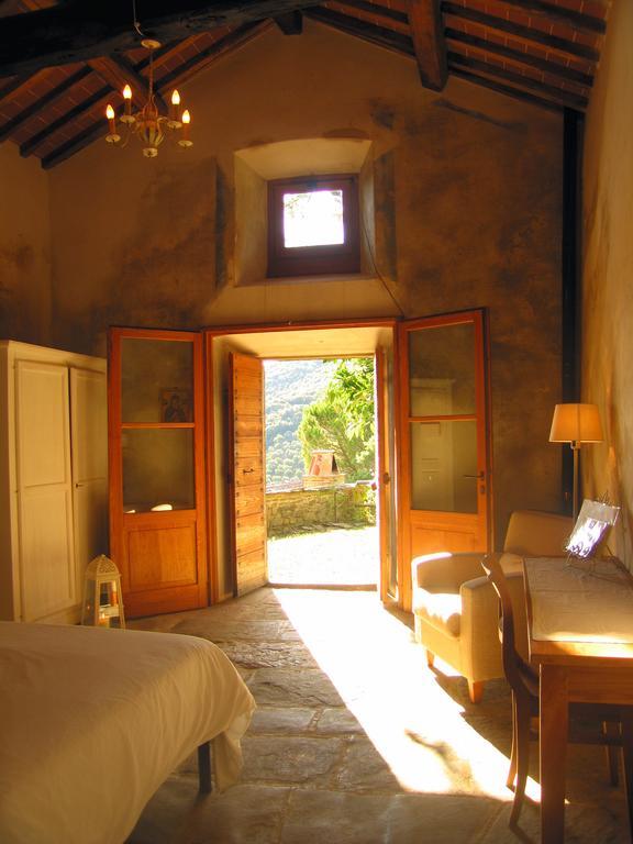 Locanda San Martino A Bocena コルトーナ 部屋 写真