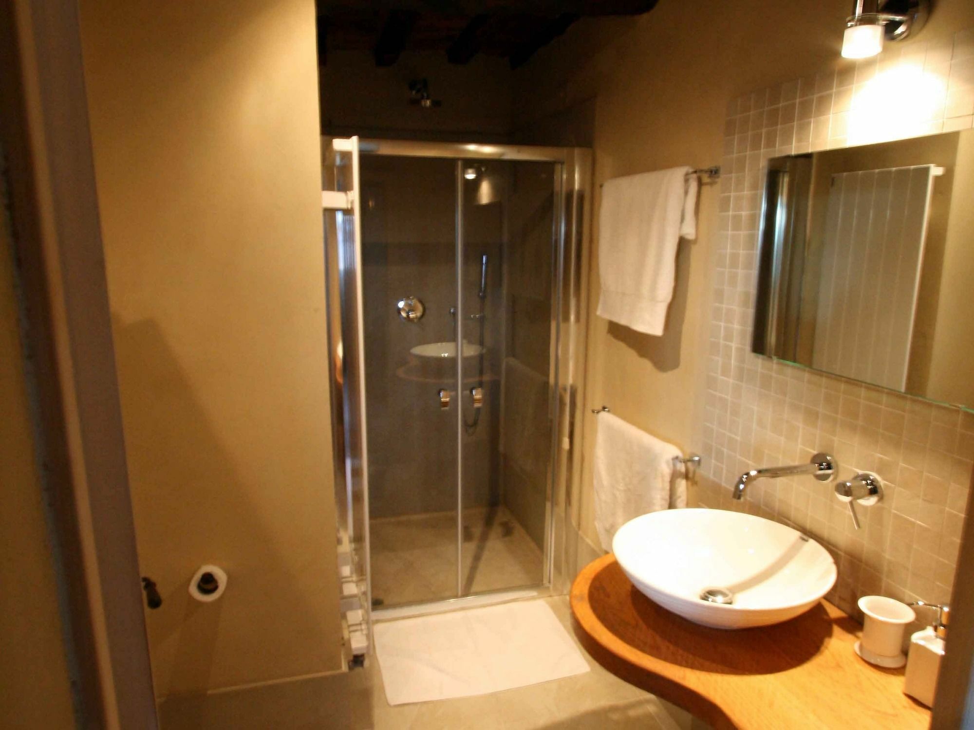 Locanda San Martino A Bocena コルトーナ エクステリア 写真